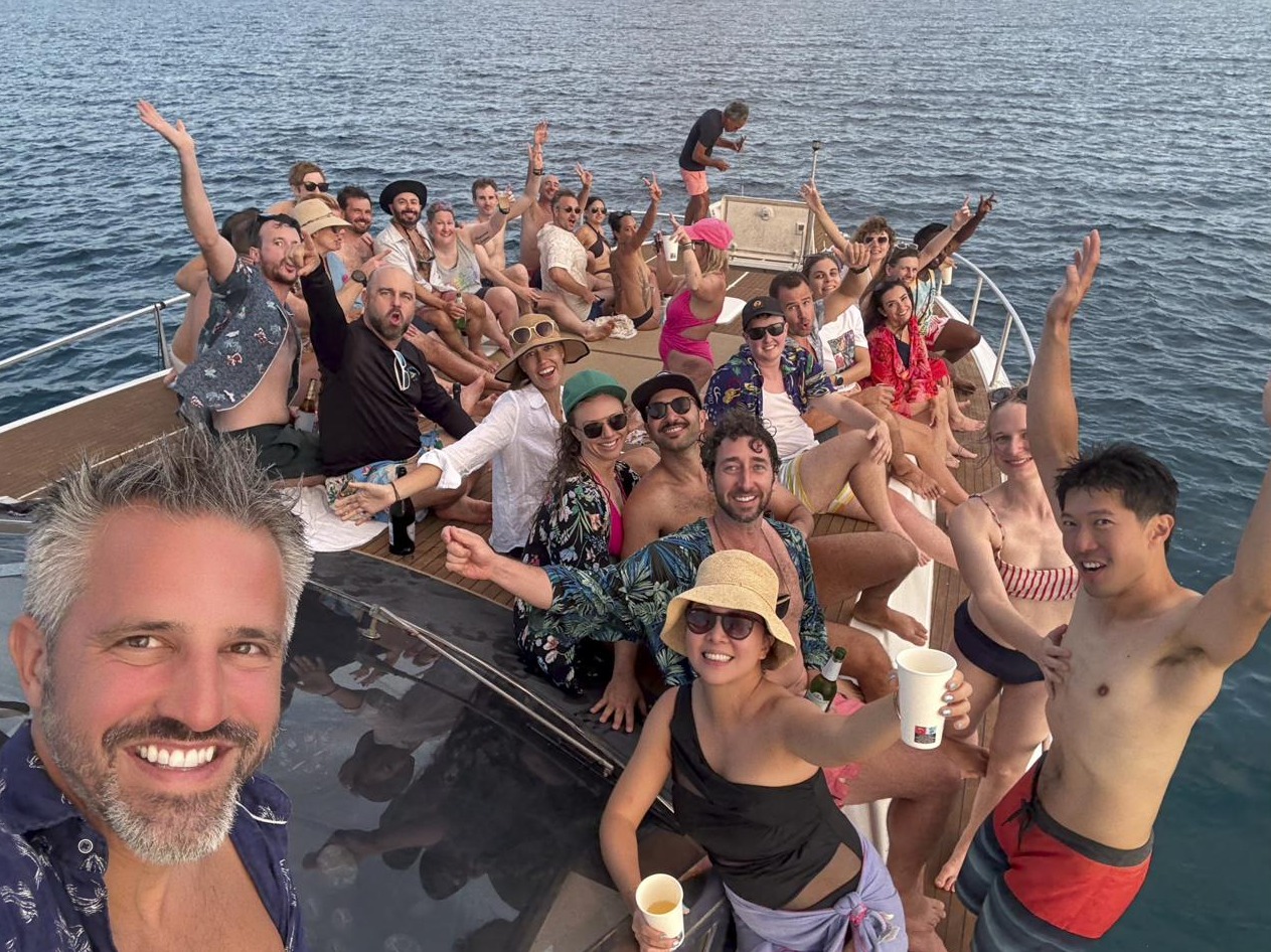 Big group photo on the boat