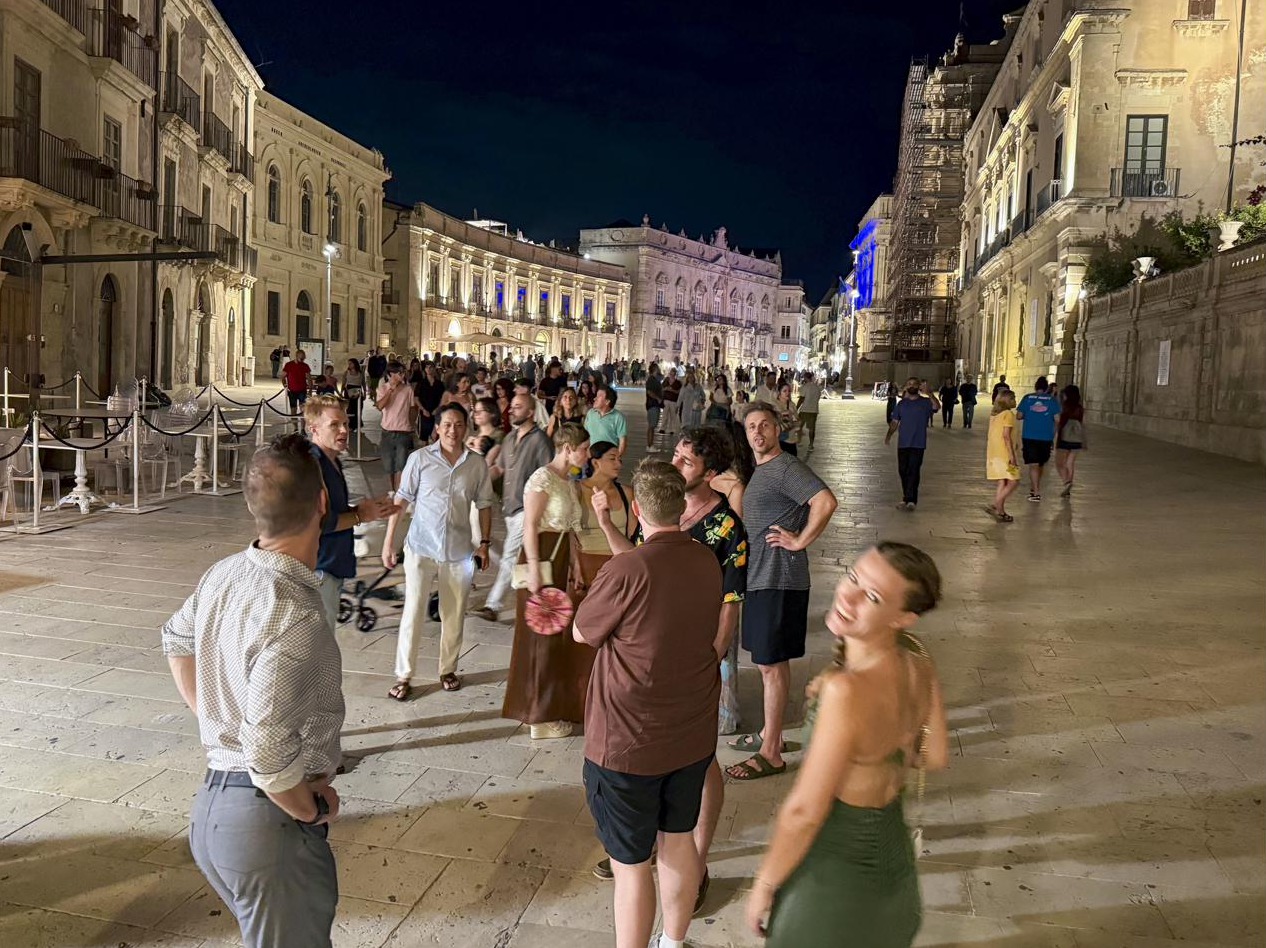Out on the town in Ortigia